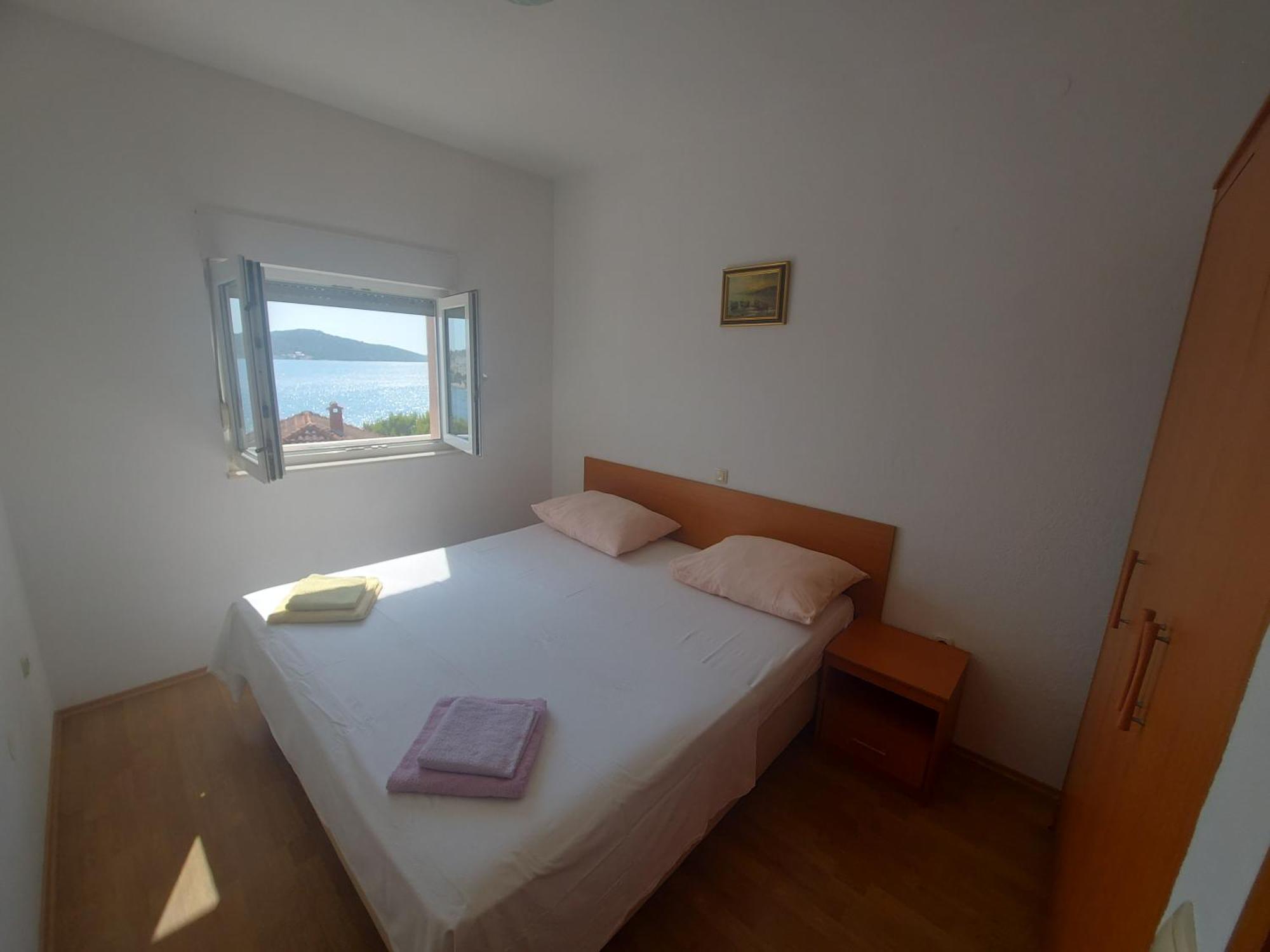 Apartments Pisac Razanj Exterior photo